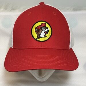 Buc-ee's Trucker Hat Cap Red and White Mesh Back, Snapback‎